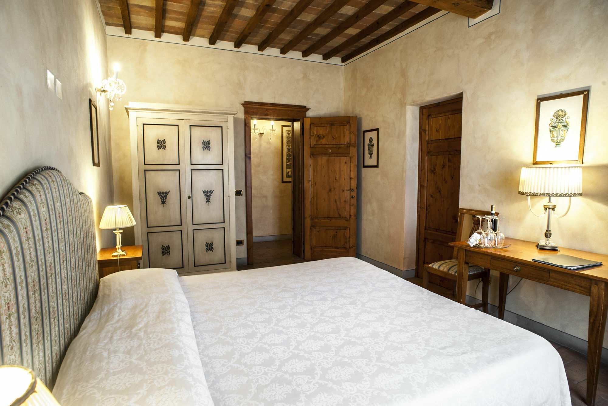 B&B Palazzo Al Torrione San Gimignano Buitenkant foto