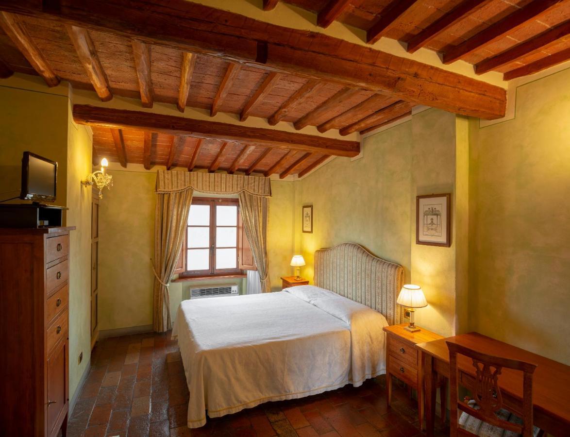 B&B Palazzo Al Torrione San Gimignano Buitenkant foto